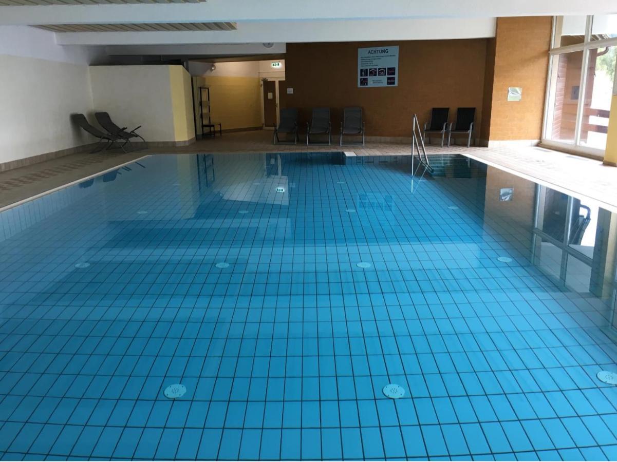 Apartment Mit Balkon Und Hallenbad *
