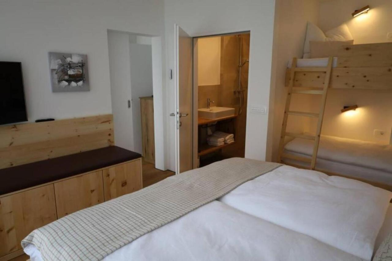 Mit Balkon Und Hallenbad Apartment Maria Alm am Steinernen Meer