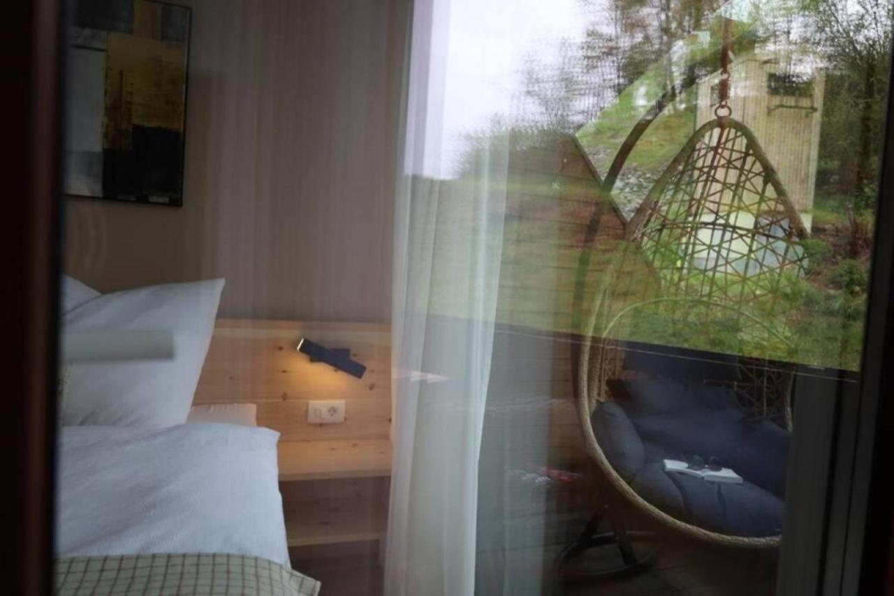 Apartment Mit Balkon Und Hallenbad *